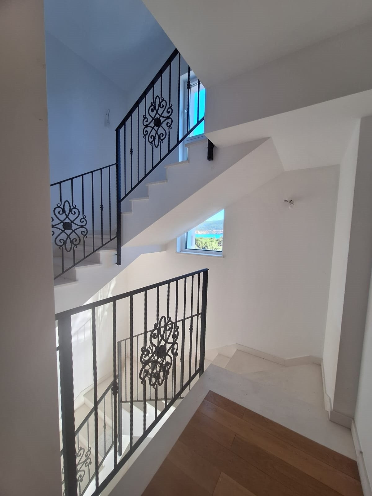 stairs.jpg