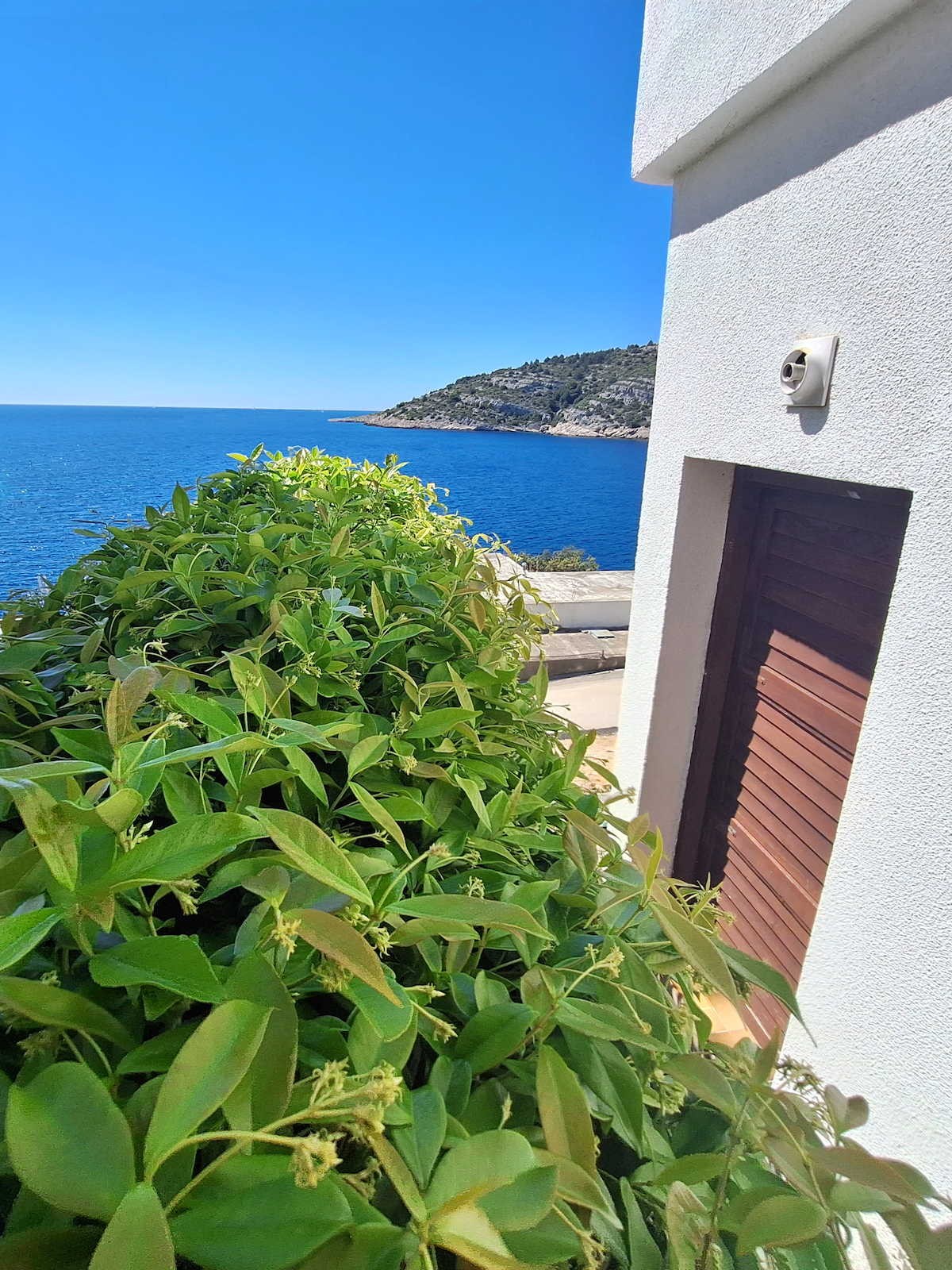 house-for-sale-open-view-sea_4n.jpg