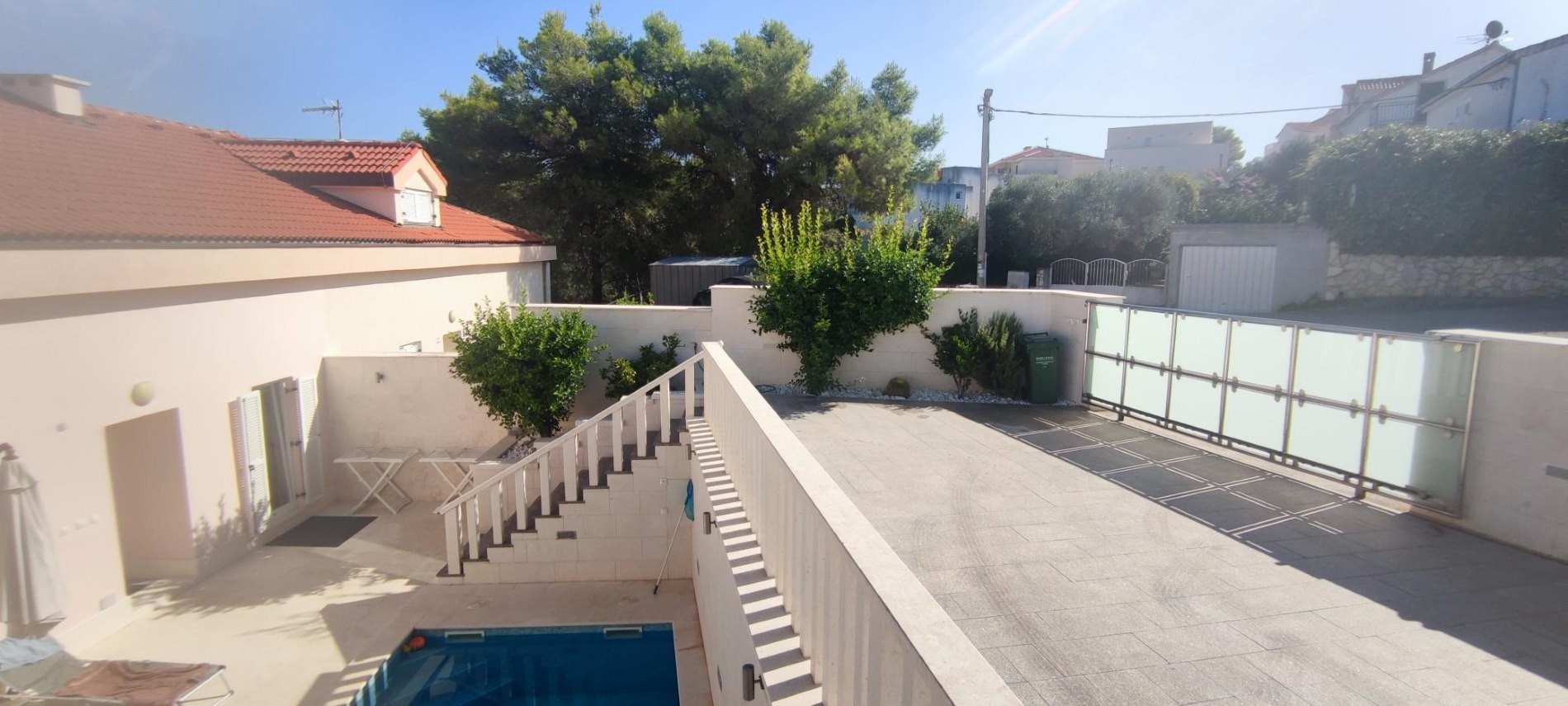 croatia_luxury_apartment_pool_for_sale_6.jpg