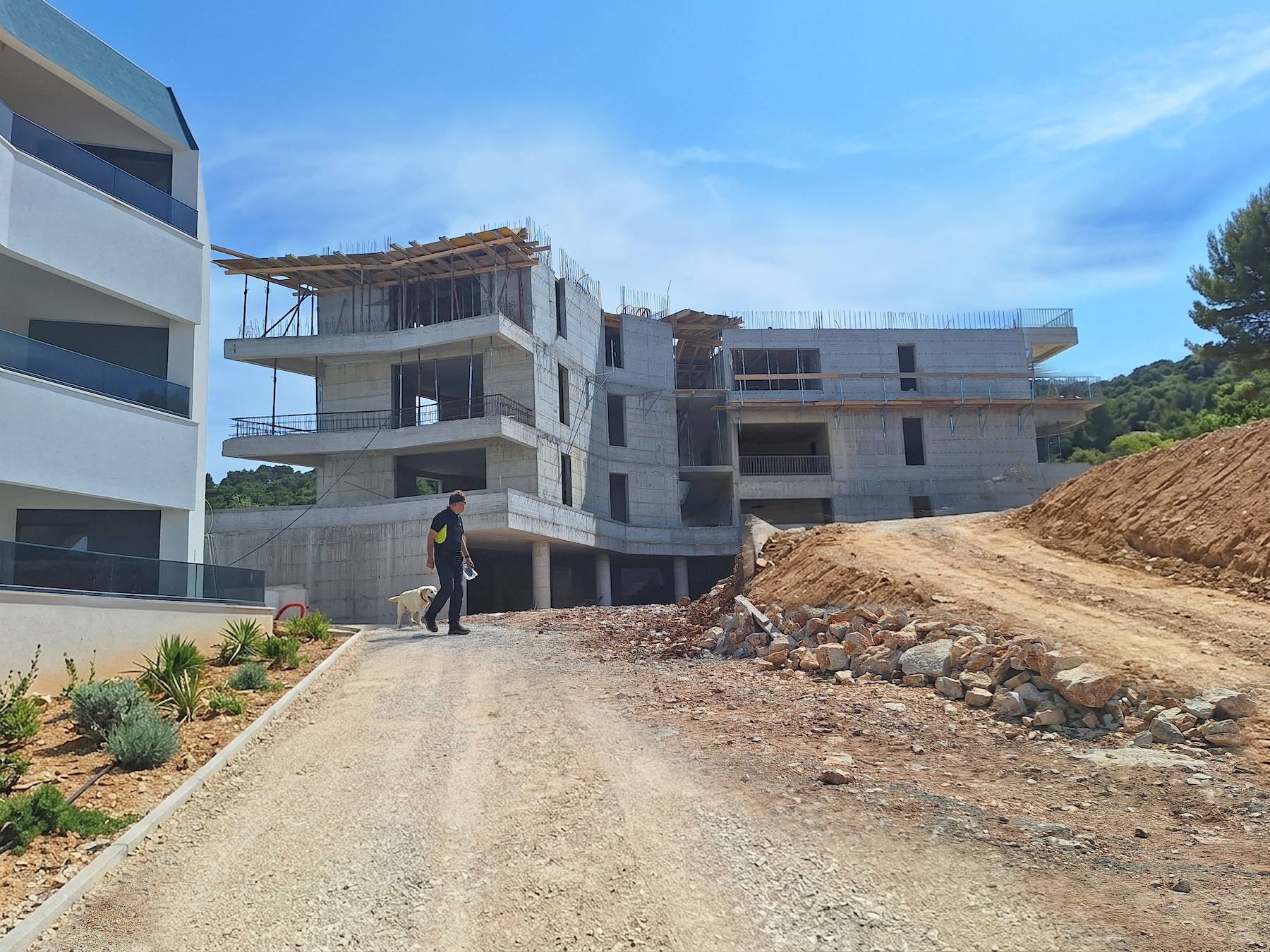 modern-new-apartments-sea-view_9.jpg