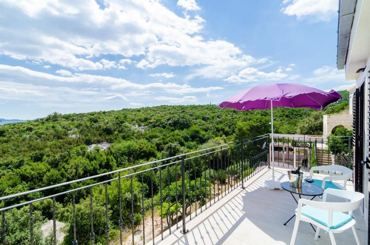 croatia_villa_for_sale_good_price_8.jpg