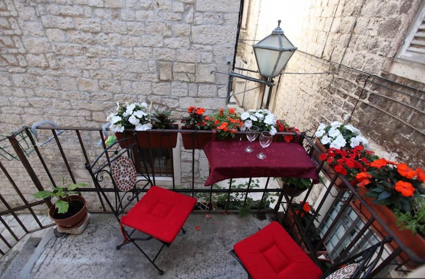 trogir_apartment_for_sale_6.jpg