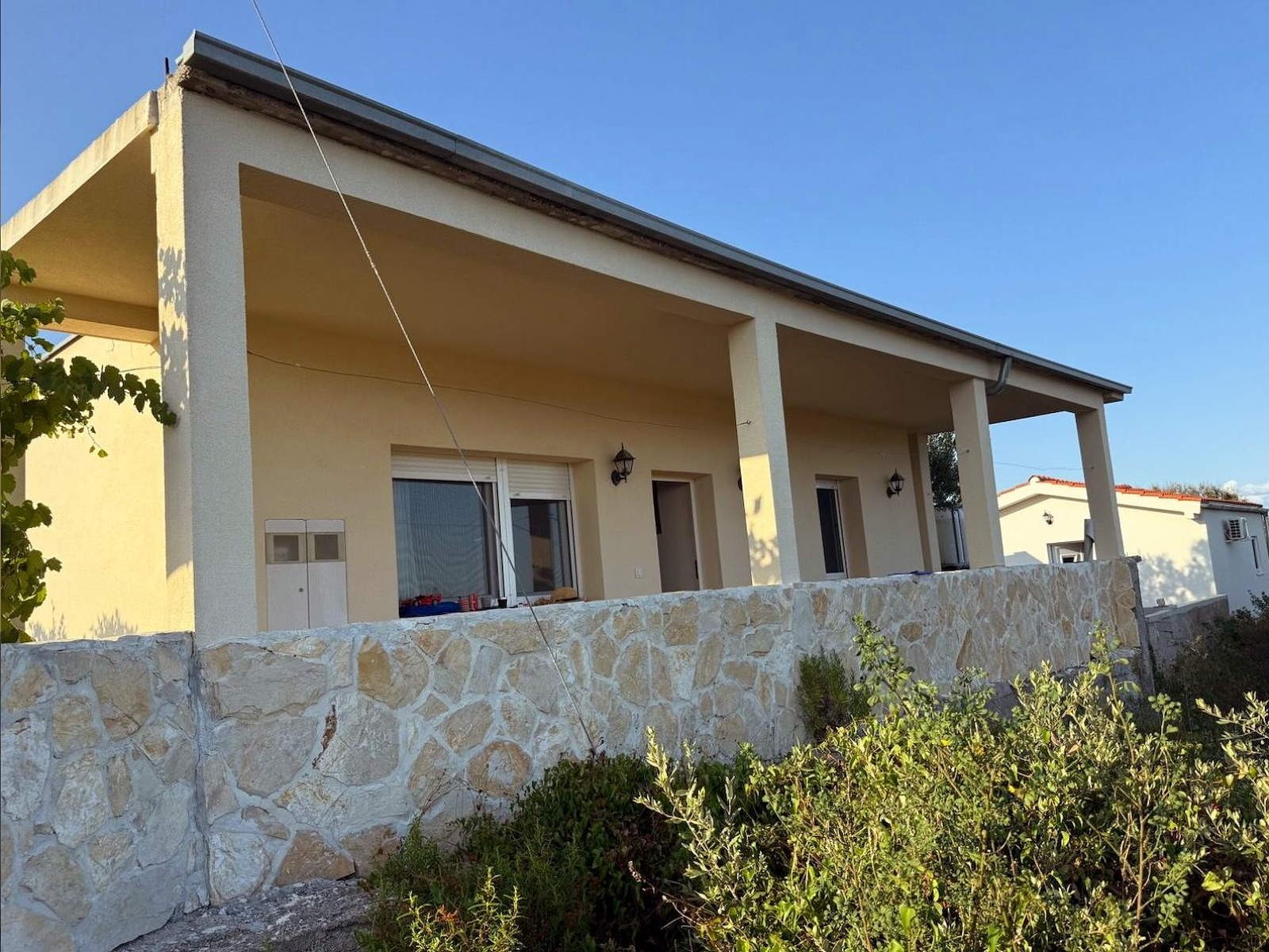 house-for-sale_sea-view_olive-grove-_trogir_1.jpg