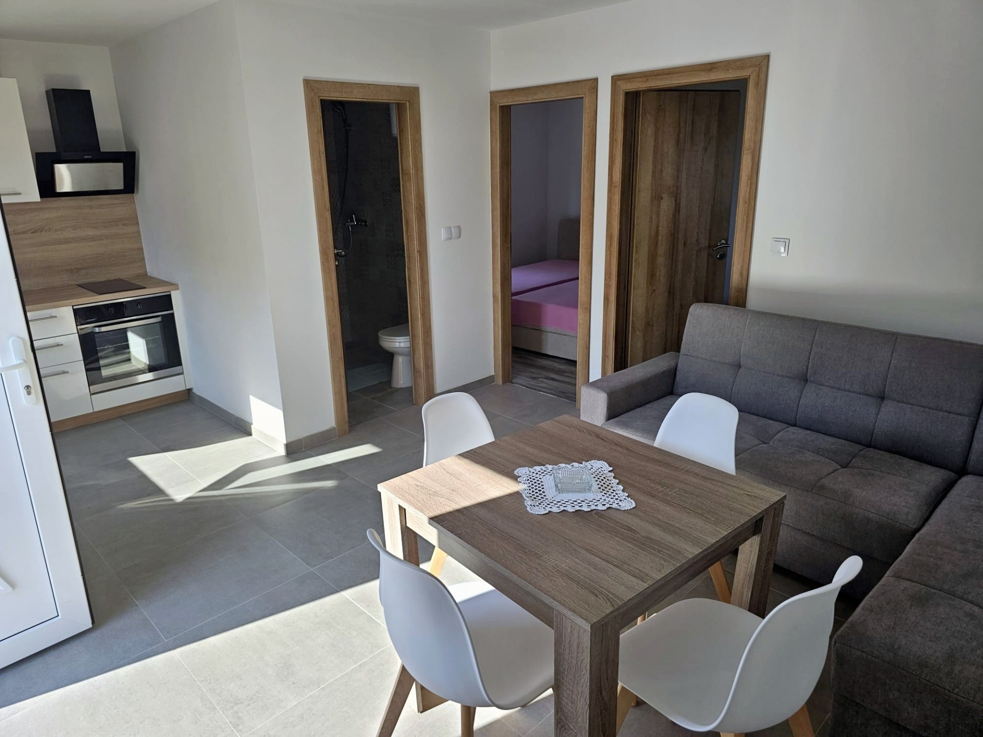 house-for-sale_sea-view_olive-grove-_trogir_14.jpg