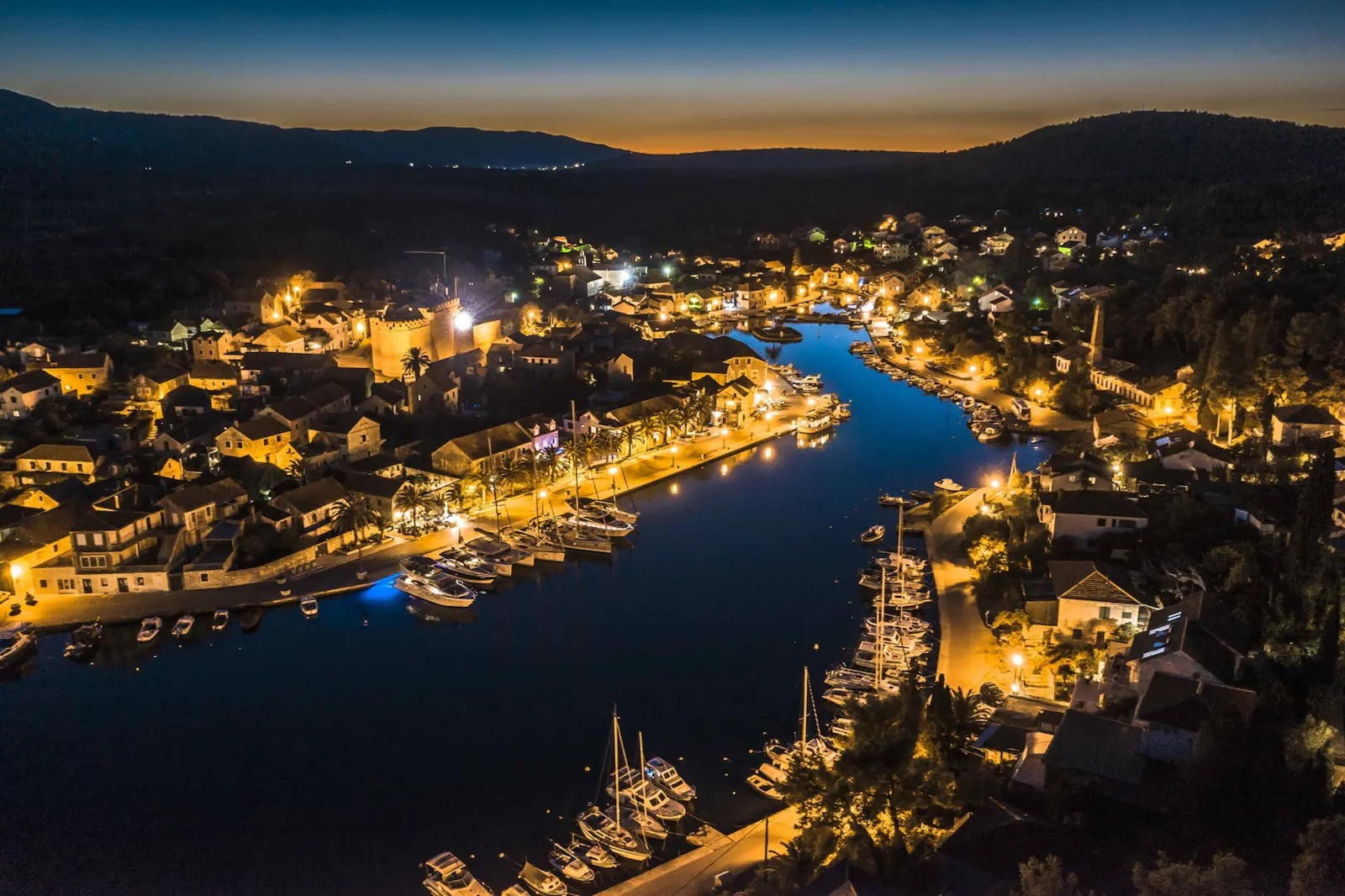 vrboska26.jpg