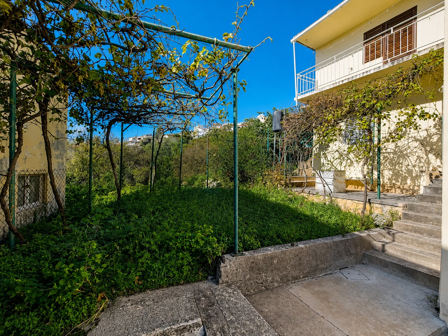 for-sale-house-on-the-makarska-riviera_1.jpg