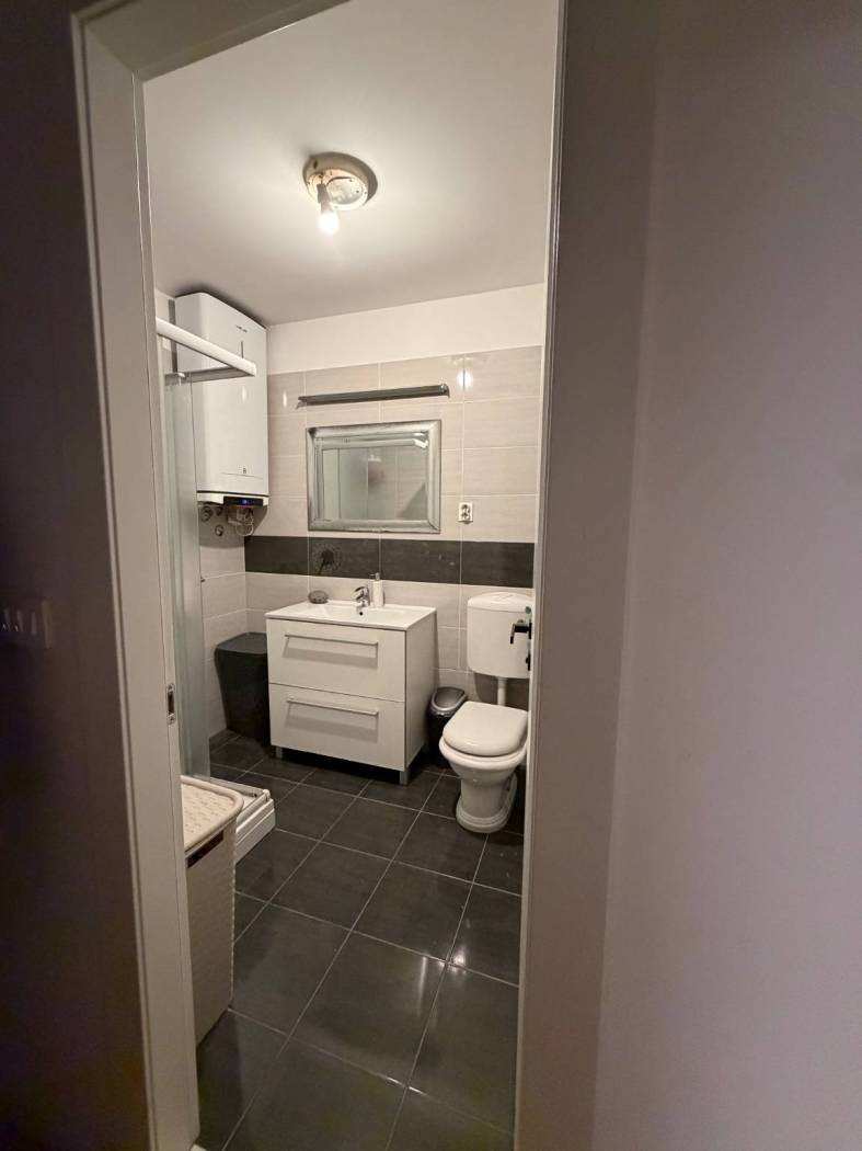 apartment-for-sale_large_15xxl.jpg